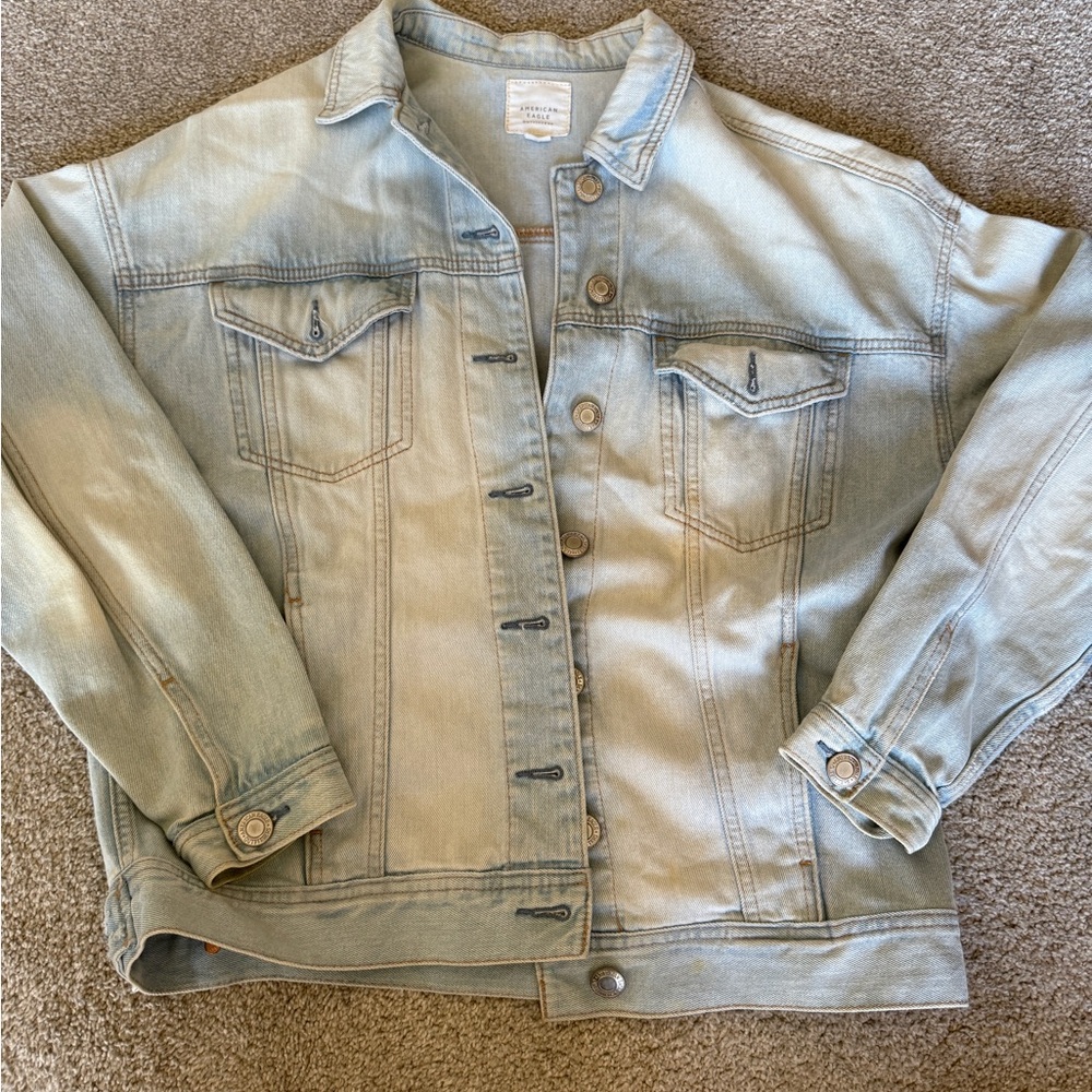 American Eagle Outfitters Light Wash Denim Jacket